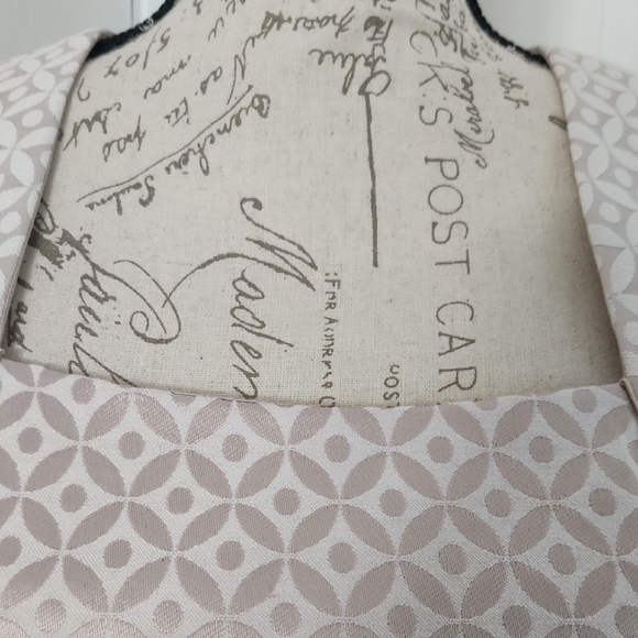 Elegant Cream Peplum Skirt Suit - Picture 13 of 16